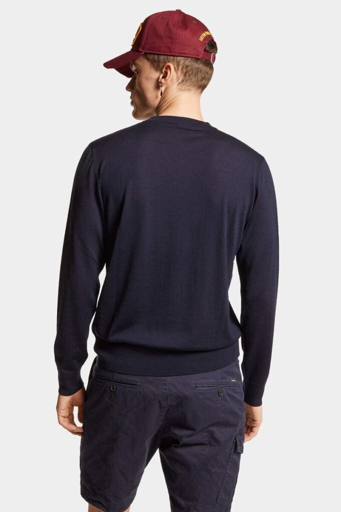 Crewneck Pullover