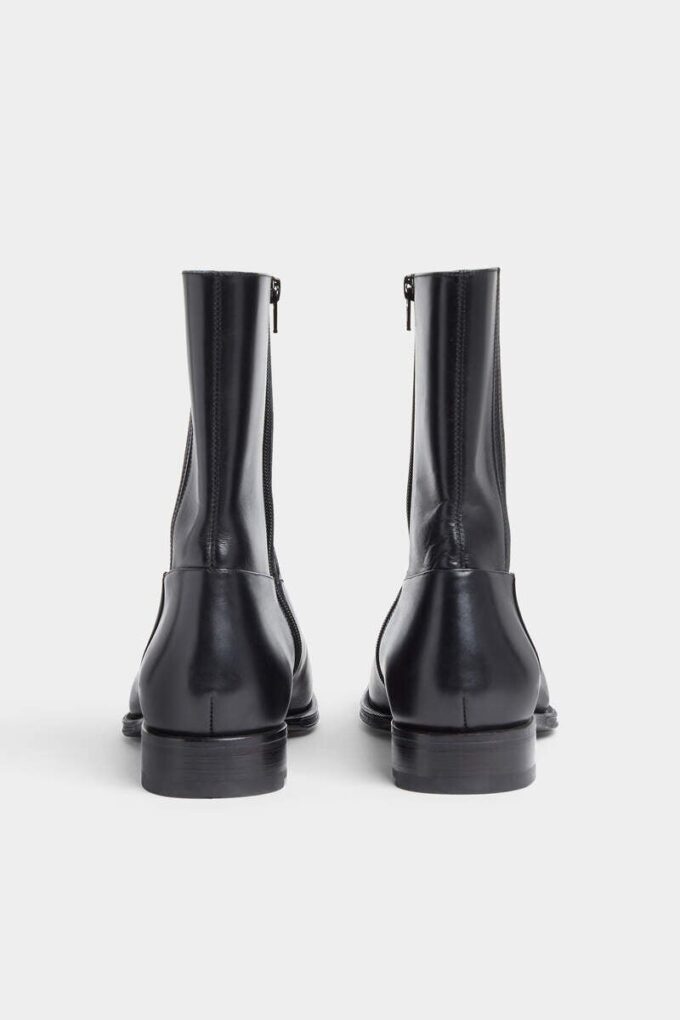 D2 Classic Flat Ankle Boot D2 Classic Flat Ankle Boot