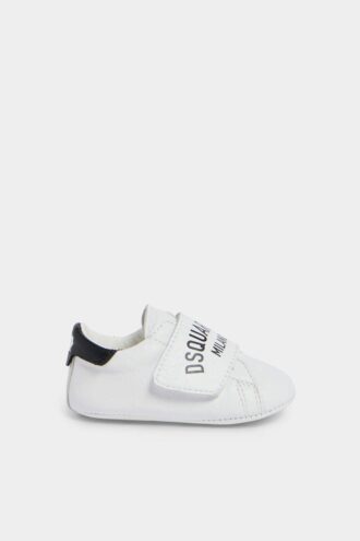 d2kids junior sneakers 1 330x495 - D2Kids Junior Sneakers