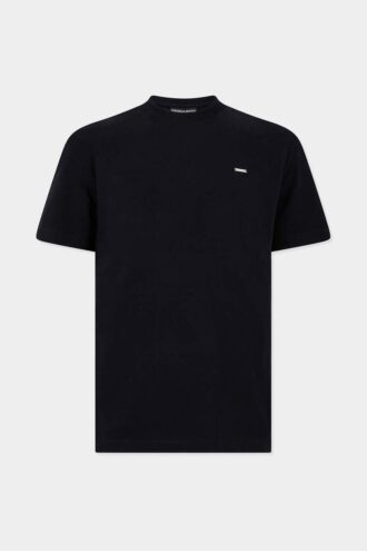 Dsquared2 Logo Plaque Cool Fit T-Shirt Dsquared2 Logo Plaque Cool Fit T-Shirt